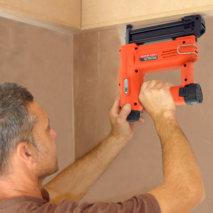 Tacwise Master Nailer 191 in use