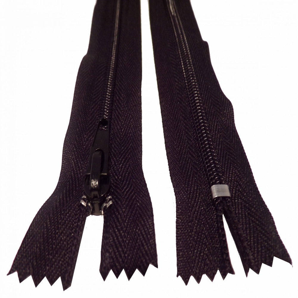 Cut Length Closed End Zips No.5 - Black Barn Upholstery Supplies